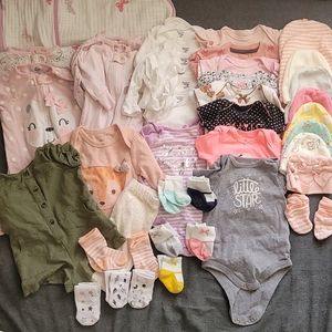 Lot of 0-3 month clothes